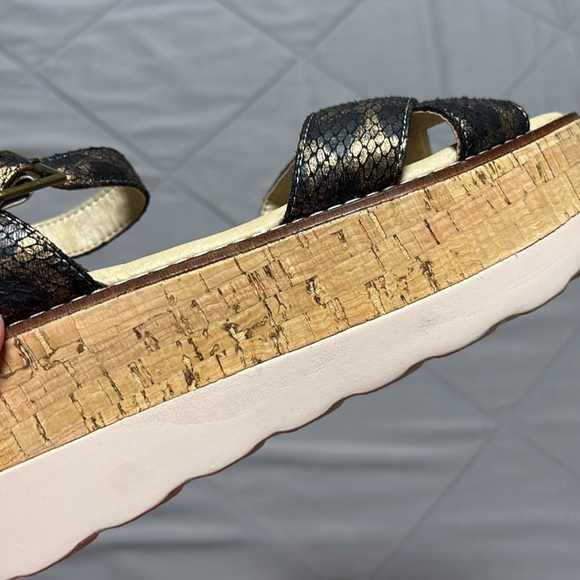 Boutique by Corky’s Fluffie Leopard Print Snakskin Platform Wedge Sandals Size 7 - Picture 13 of 15